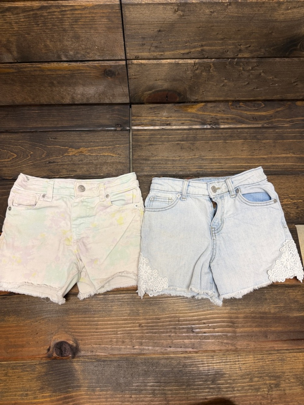 Cat & Jack Pastel Tie-Dye and Light Wash Denim Girls' Shorts Set